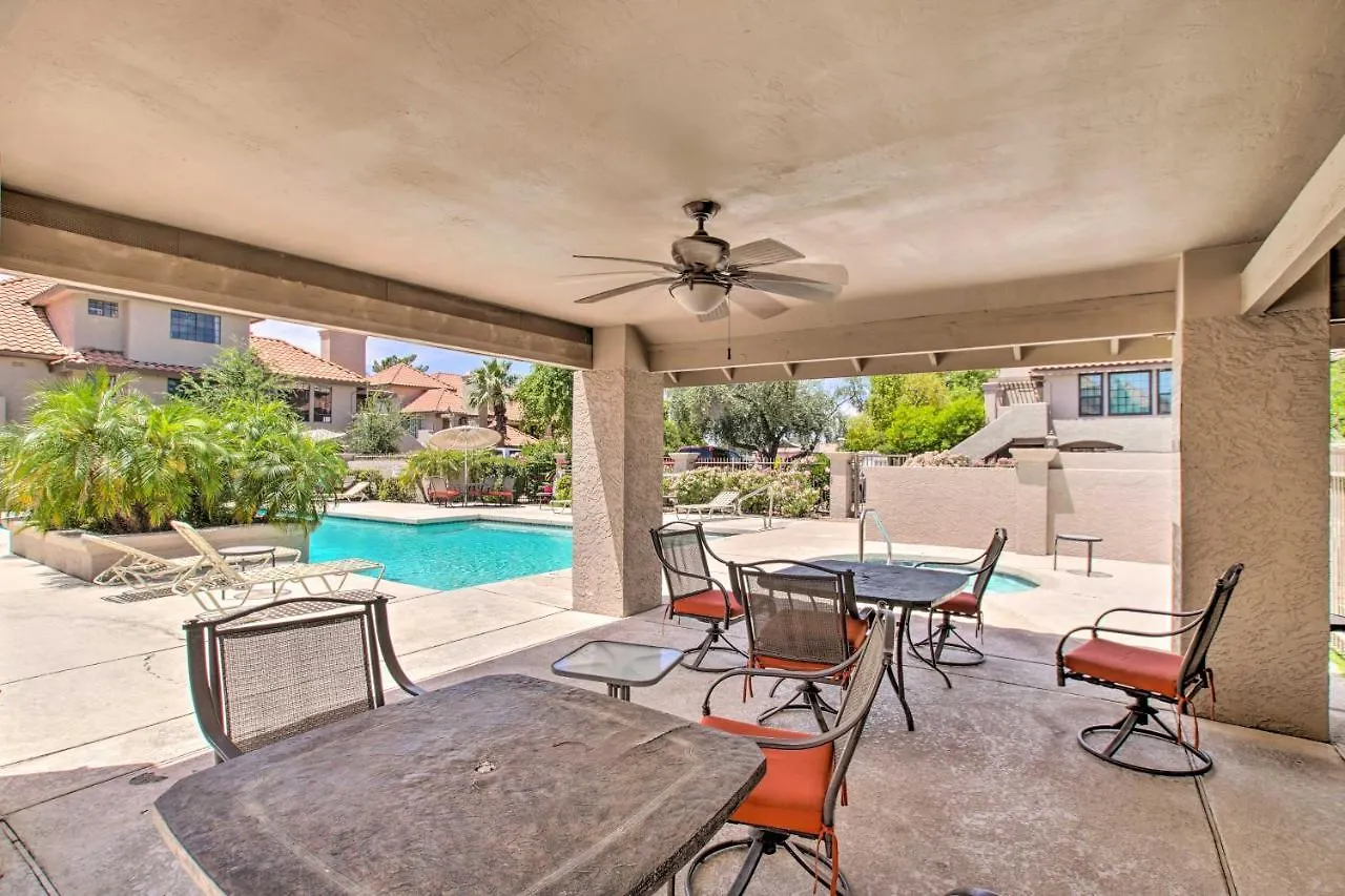 Scottsdale Condo With Community Pool Walk To Park! 0*,  ארצות הברית
