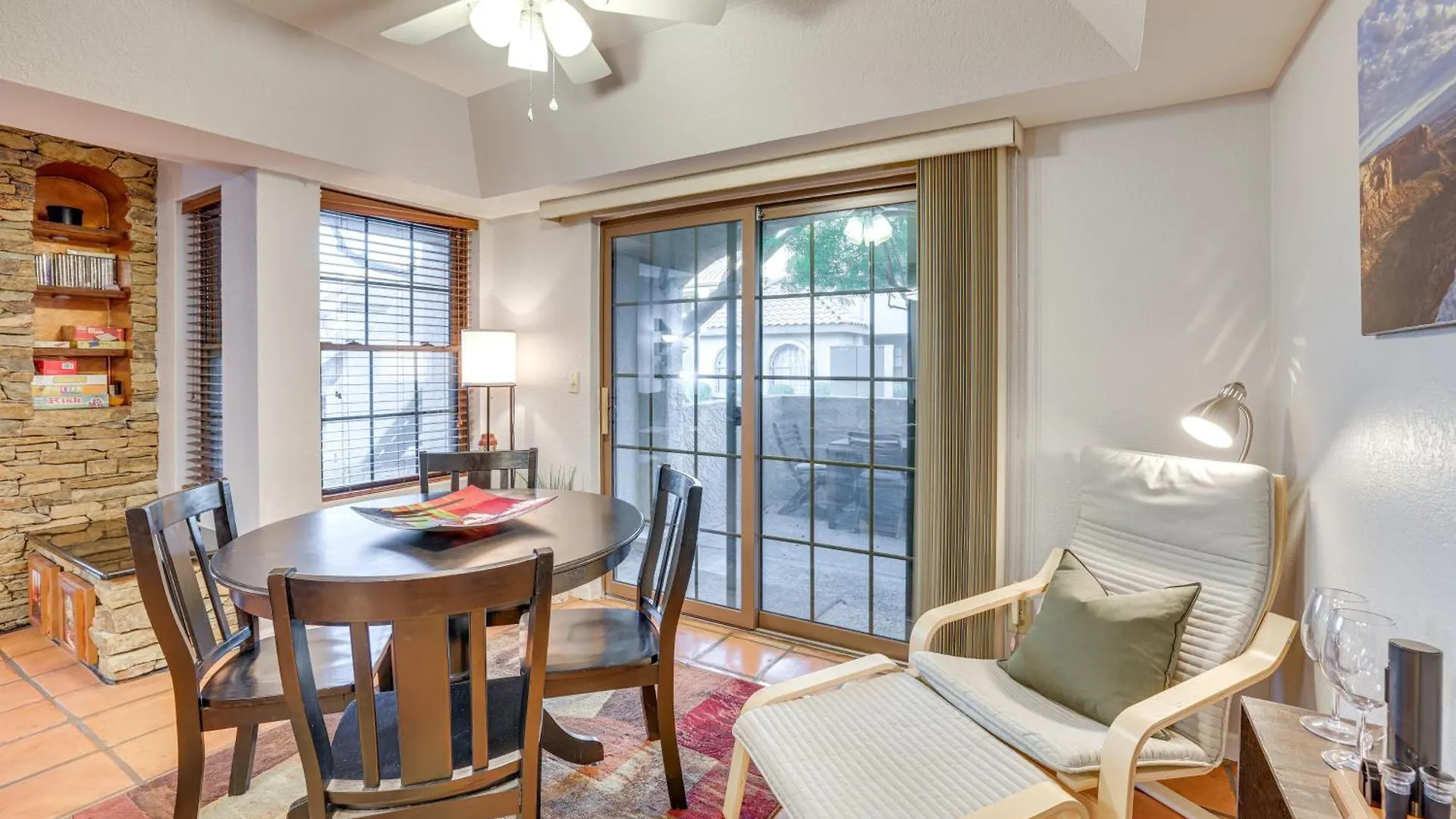 Scottsdale Condo With Community Pool Walk To Park! דירה