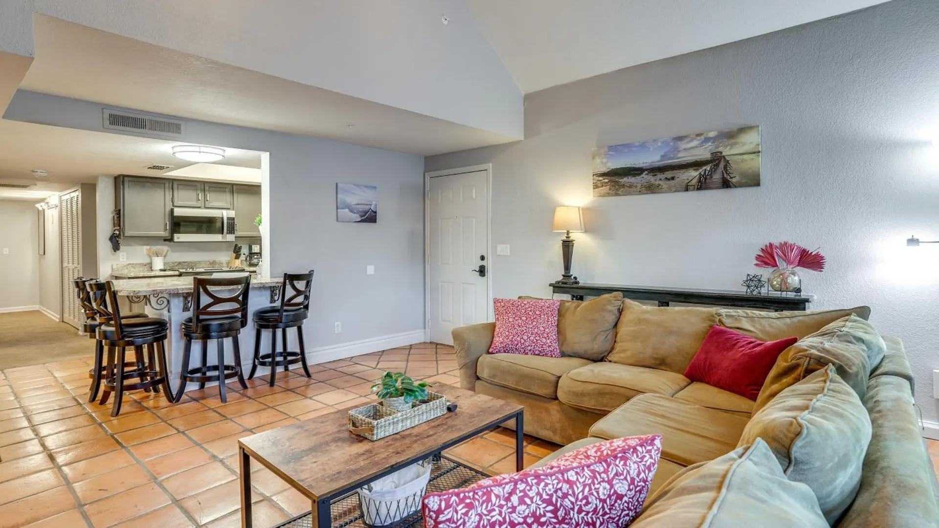 דירה Scottsdale Condo With Community Pool Walk To Park! ארצות הברית